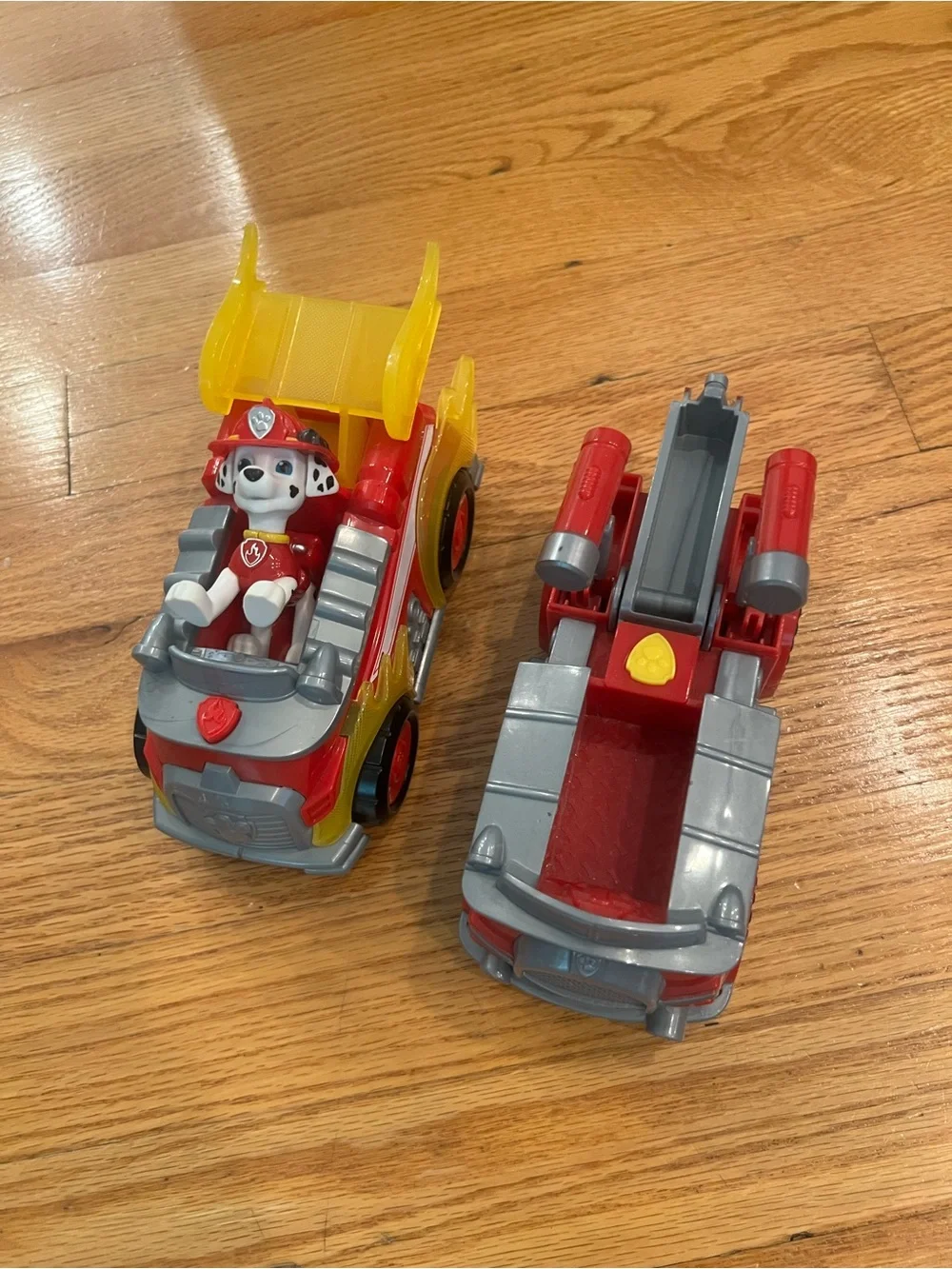 12 Paw Patrol Pink, Yellow & Green Rescue Vehicle Playset